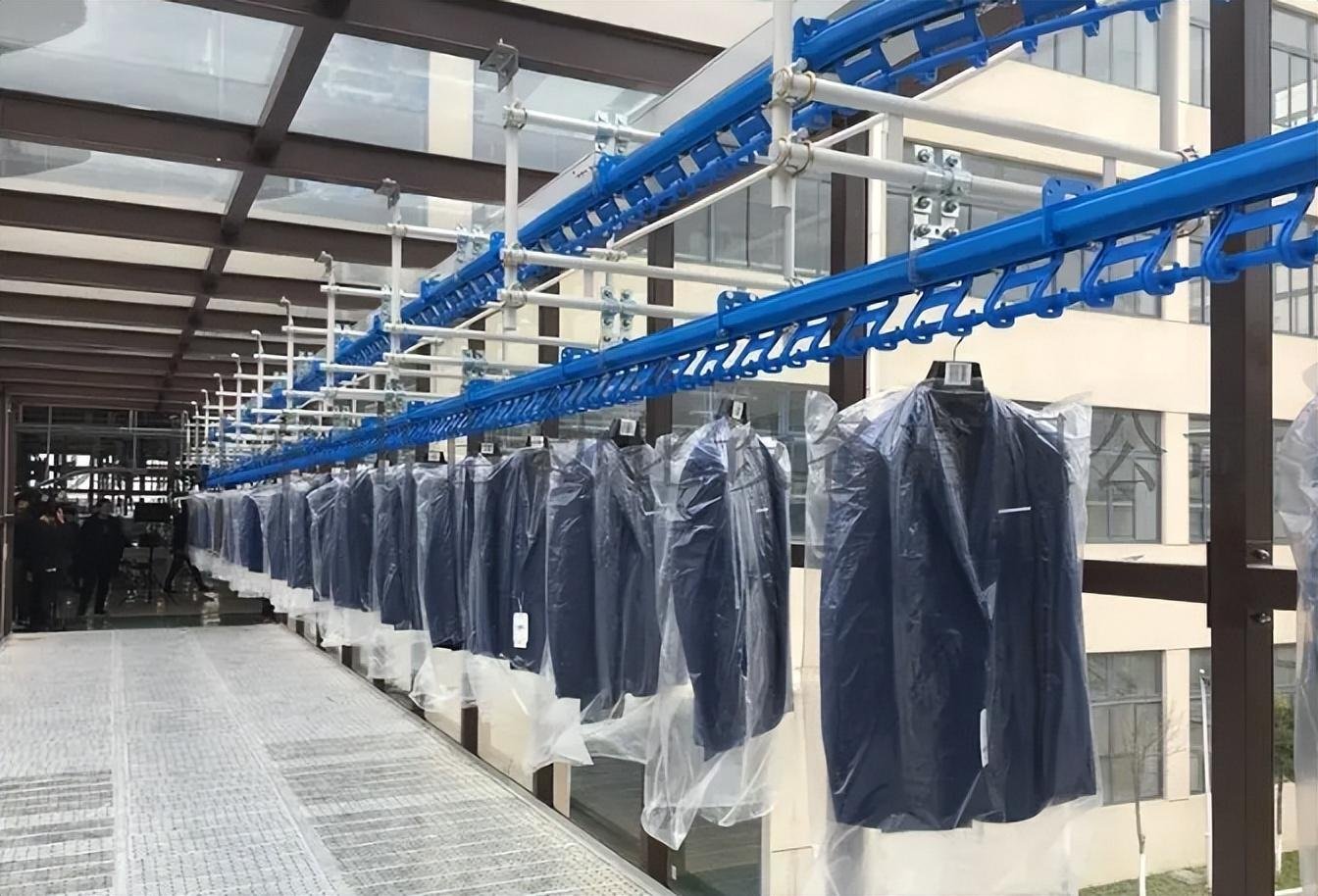 About 086c20c74fd64b119928152803a9ea58