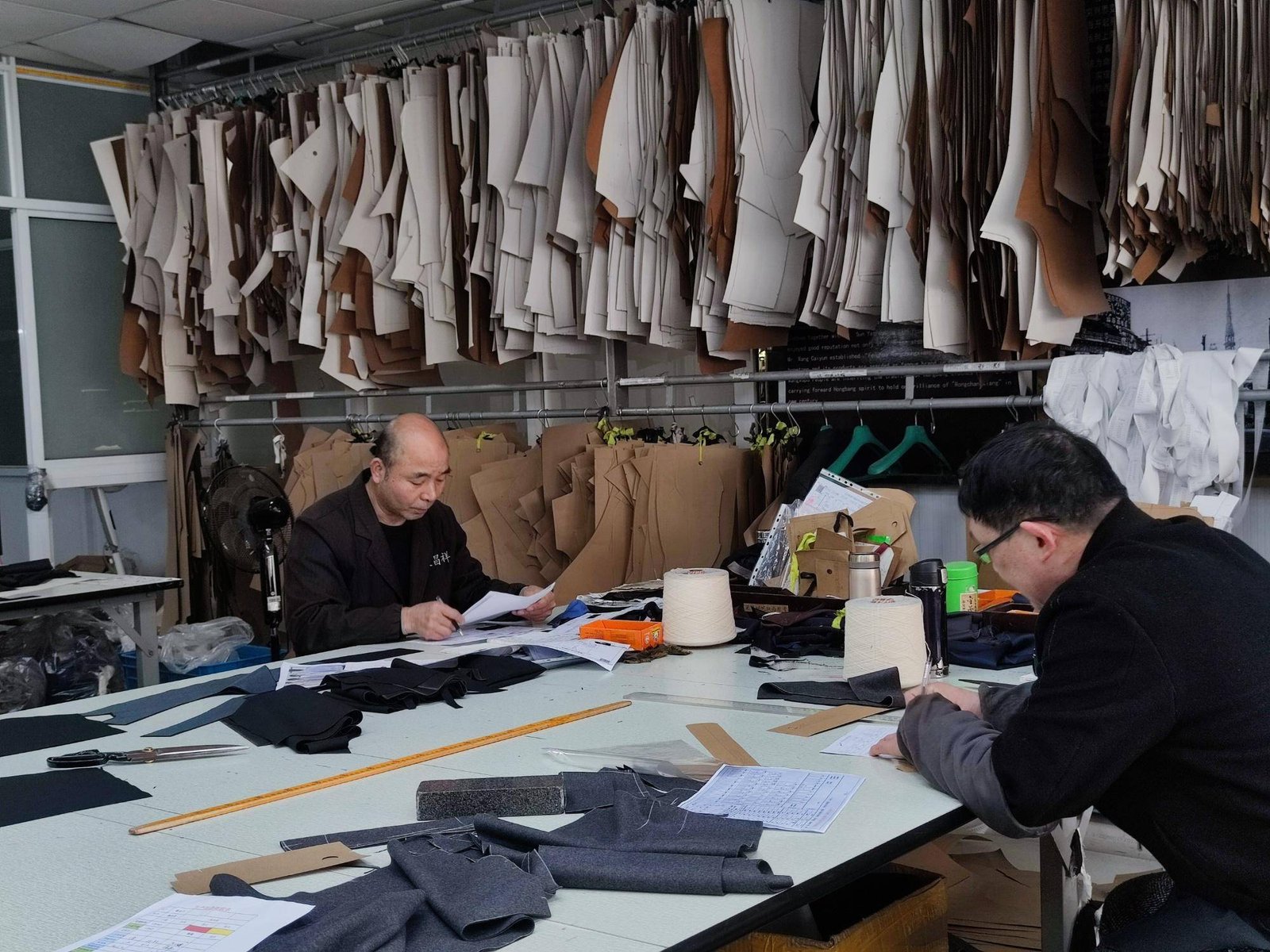 About 51777f55c831f9878988a79f1f5d7d37